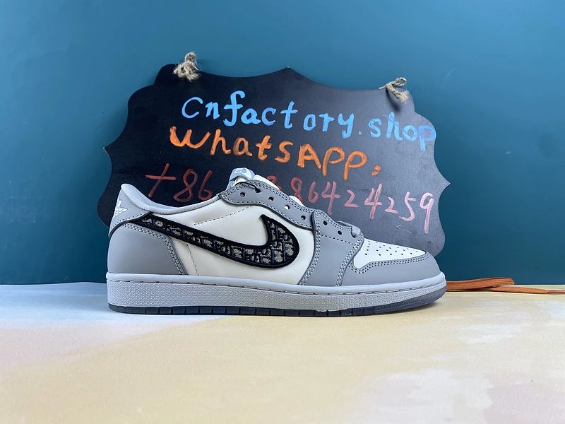 AIR DIOR JORDAN 1 Low