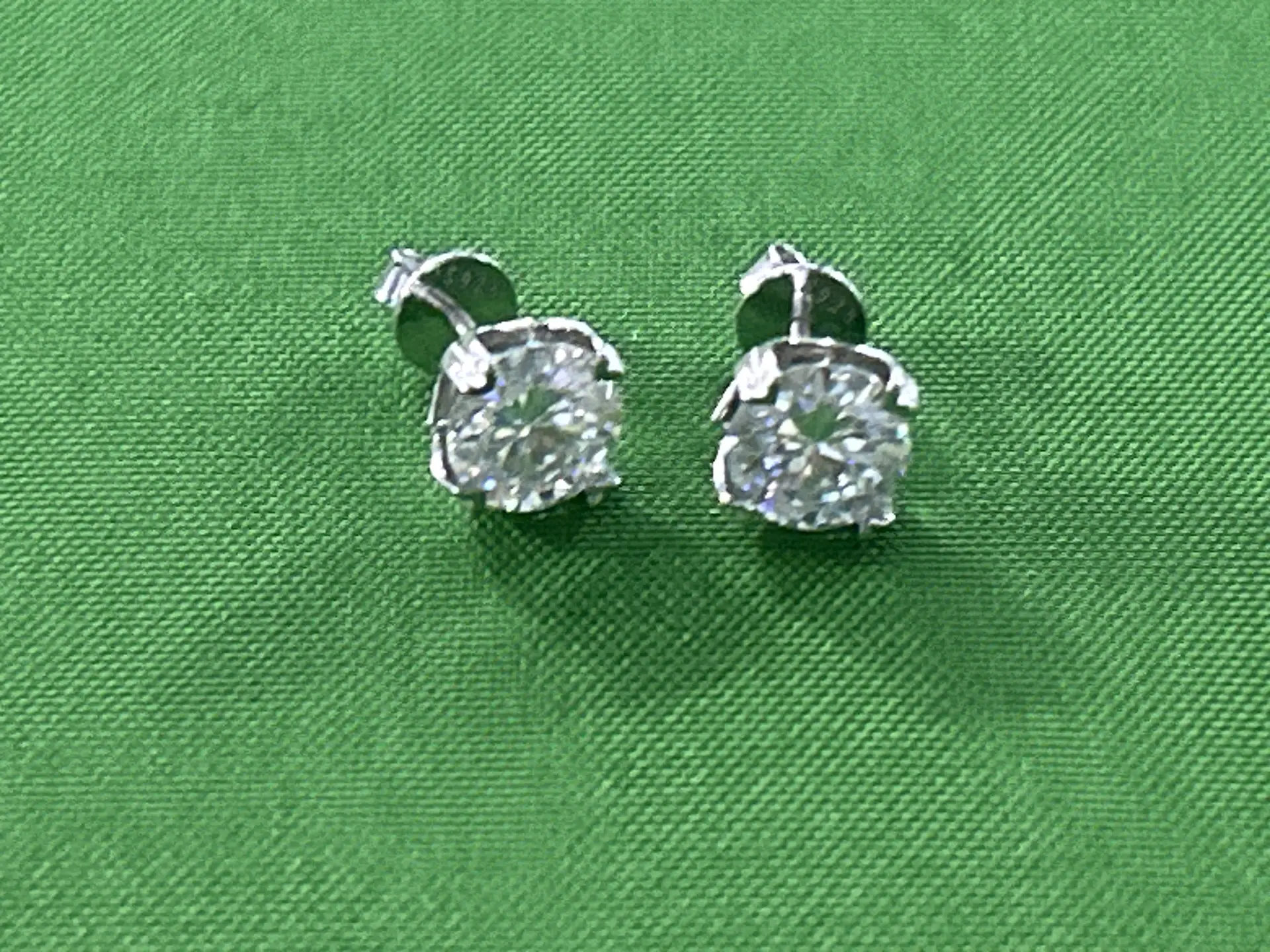 MST BLING S925 Silver Moissanite Earrings Screw Earrings Male Female Same Diamond Six Claw Single Diamond