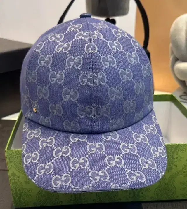 caps-xyz