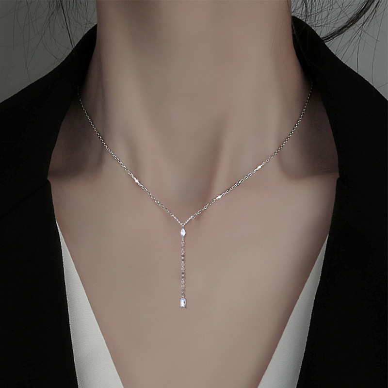 Ancient Cat Ning Personality Flash Diamond Pendant Chain Clavicle Chain for Women Ins Simple Cold Style Choker Necklace for Women