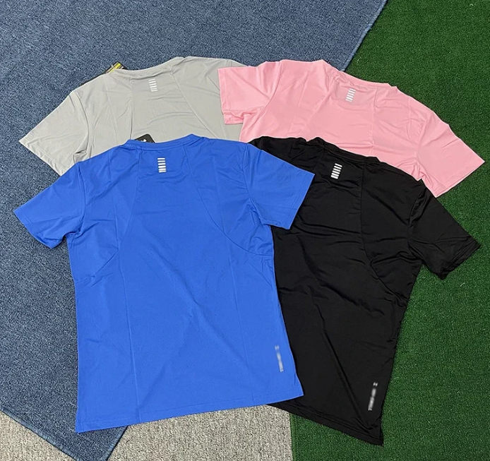 Under Armour Athletic T-Shirts