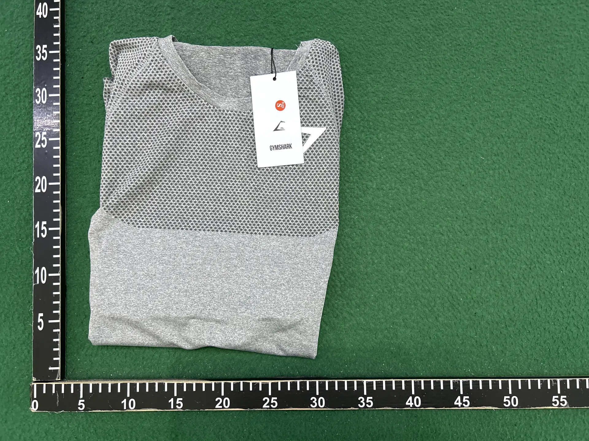 In Stock Gymshark Classy Phantom Series Men Sports Fitness Tops Elastic silm Figure Flattering Short Sleeve