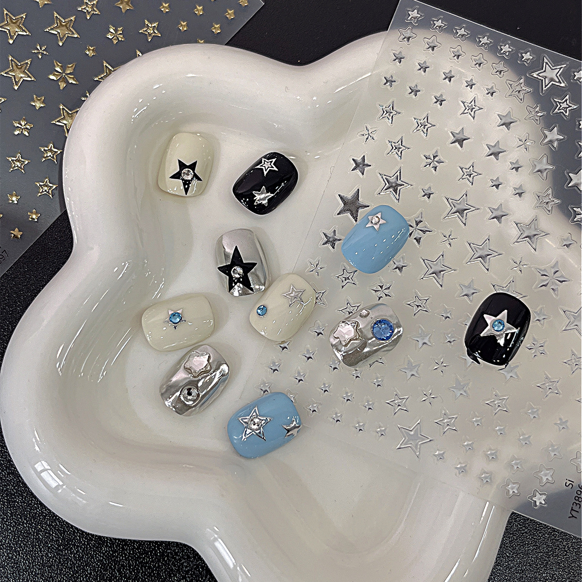 New Manicure Stickers Five-Pointed Star Heart Exquisite Gold and Silver Crescent Four-Pointed Star with Adhesive Nail Decoration Stickers
