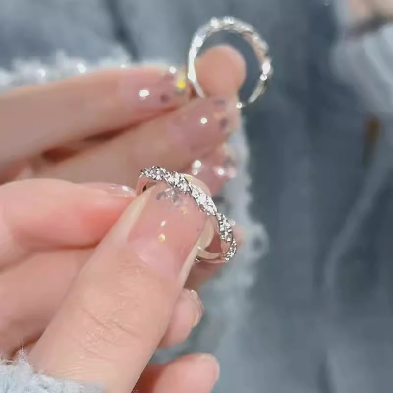 Rainy Twist Small Diamond Ring Stackable Open Fashion Simple Basic Plain Ring Sugar Cube Ring Factory Direct Sale