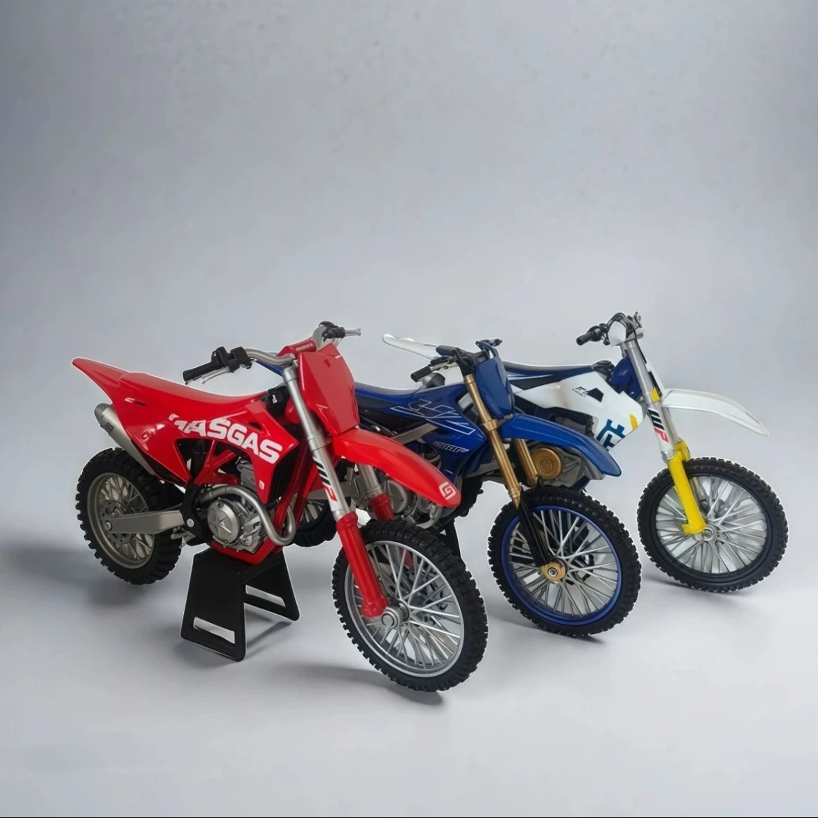 1:12 Yamaha Honda Red Bull Ktm Yamaha 450 Off-Road Vehicle Model Husqvarna Mountain Bike High-Speed Racing Foto QC de TAOBAO na Qualit.ly