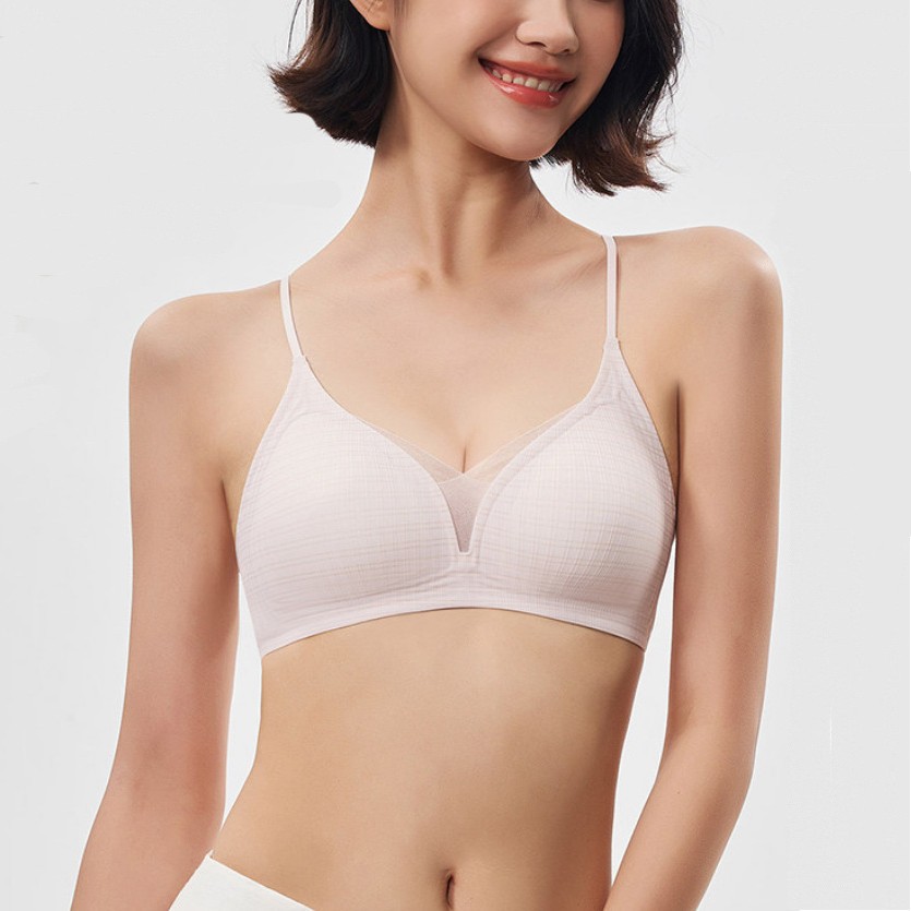 Seamless Underwear for Women with Small Busts, Push-Up, Lightweight, Slimming Triangle Cup Bra, Wireless Bra, Soft Support, Lift and Comfort