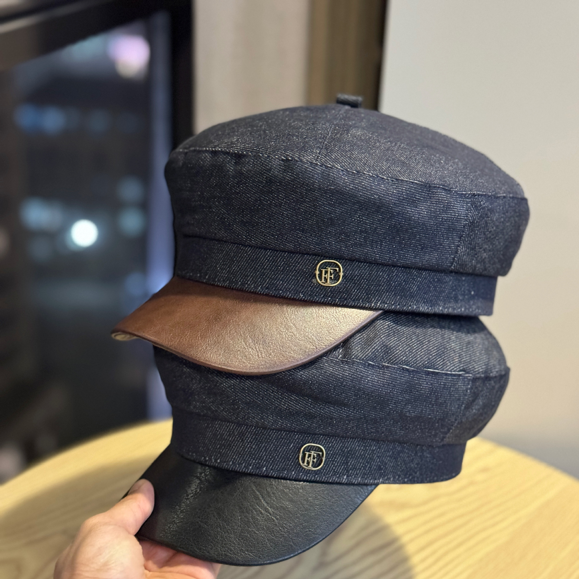 High-End British-Style Denim Newsboy Hat with Retro Leather Brim and Patchwork Beret, Versatile and Stylish Flat-Top Octagonal Hat for Women