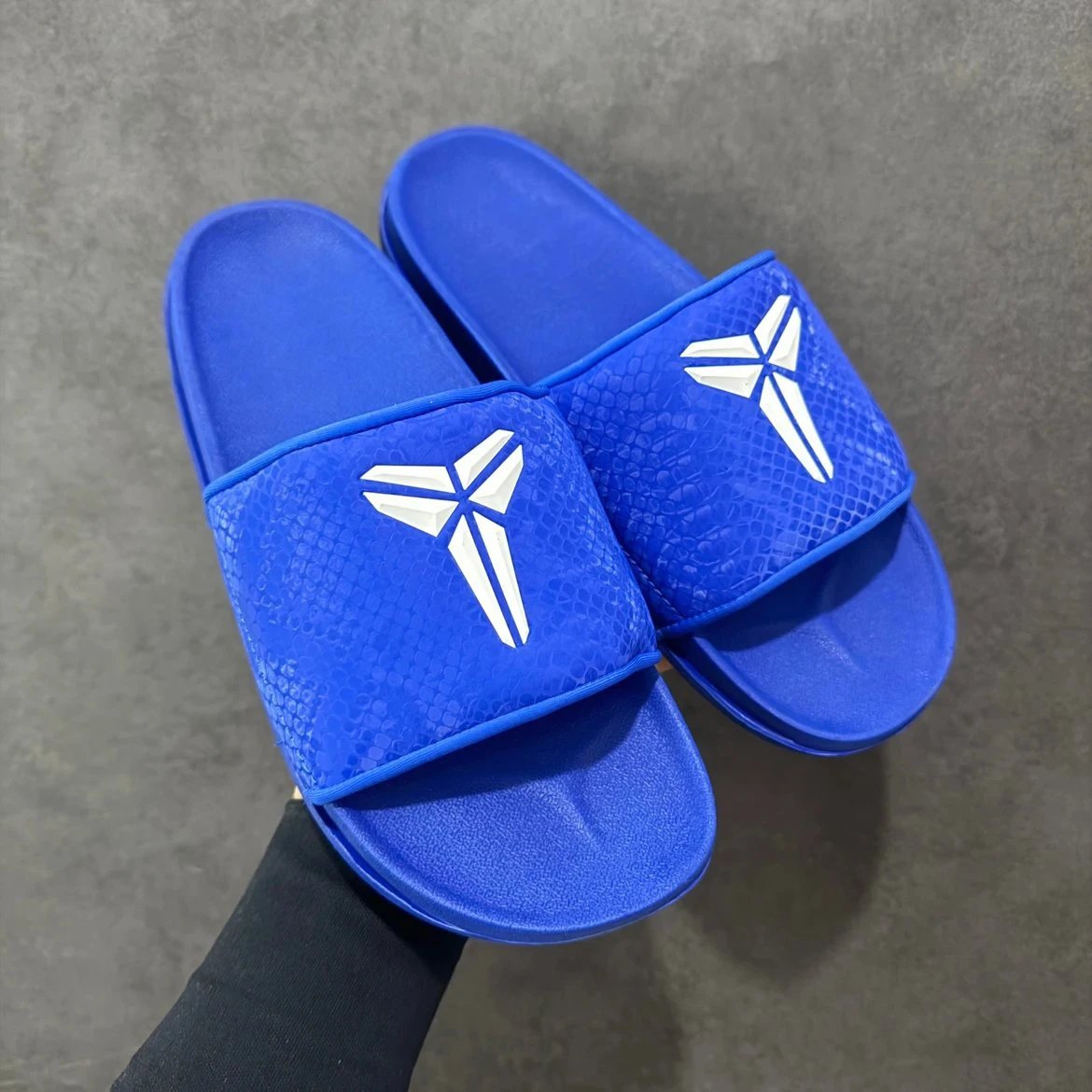 KOBE Slides QC 写真 WEIDIAN Qualit.ly
