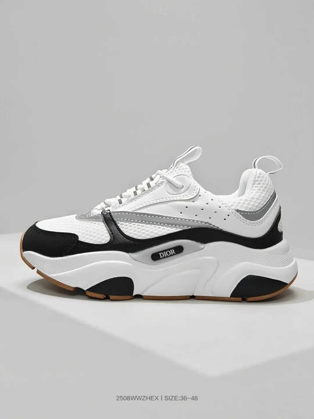 B22 Series Retro Thick Sole Casual Athletic Jogging Shoes