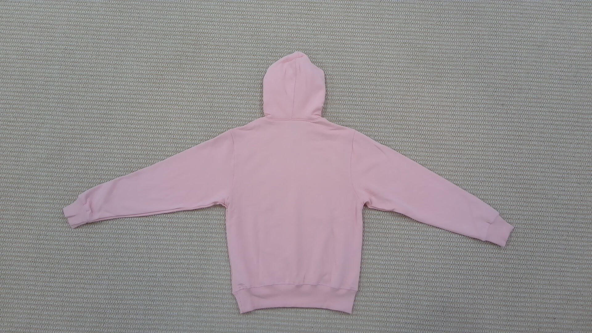 Round basic sweater QC