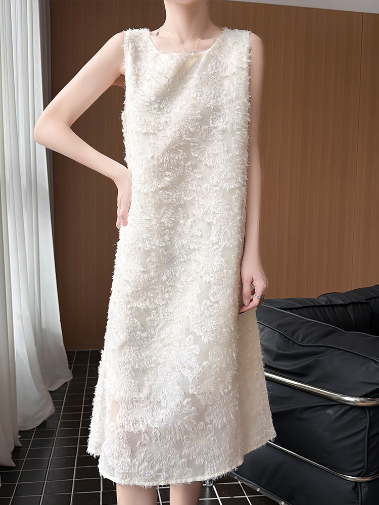 2026 Spring/Summer New French Satin Round Neck Wide Strap Dress Women's Heavy Embroidery Solid Color Sleeveless Long Dress