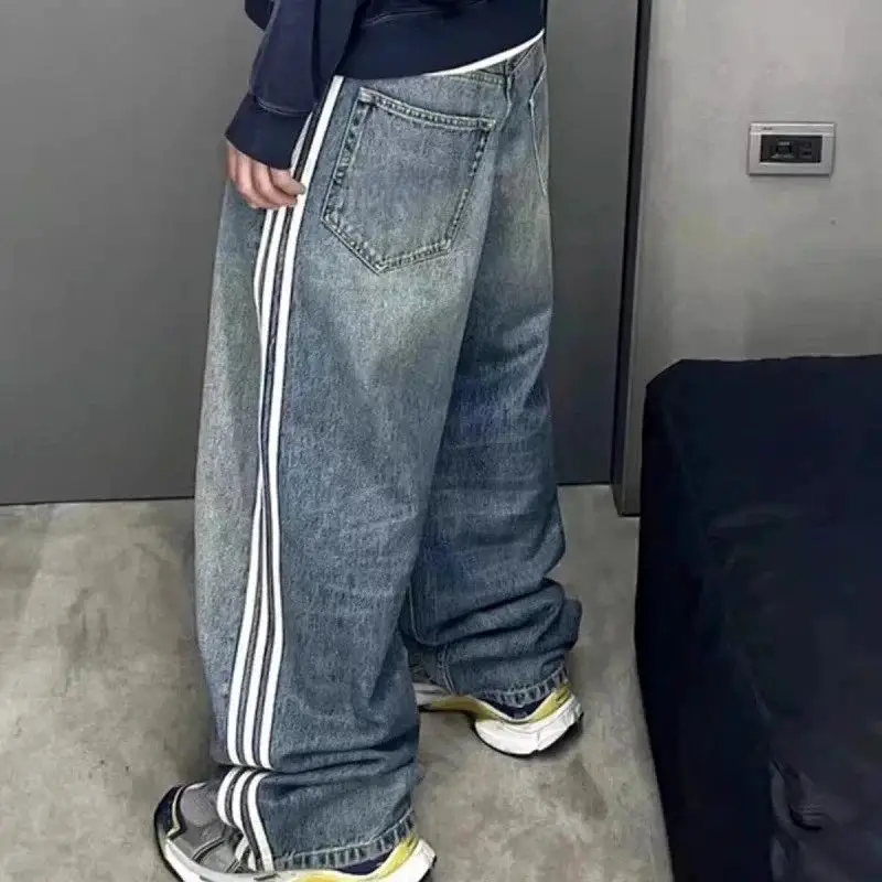 侧条纹牛仔裤