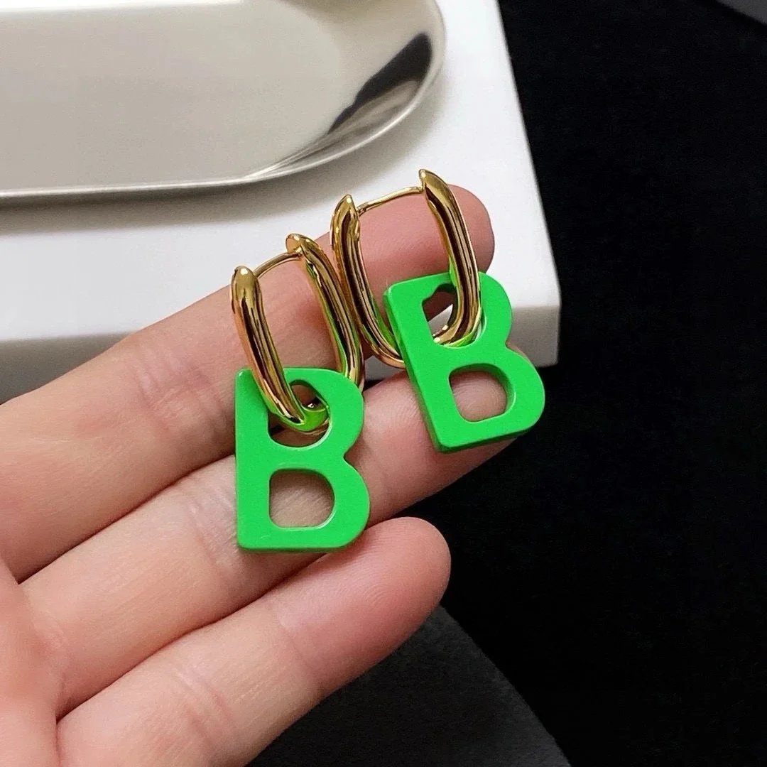 Bl8c耳钉