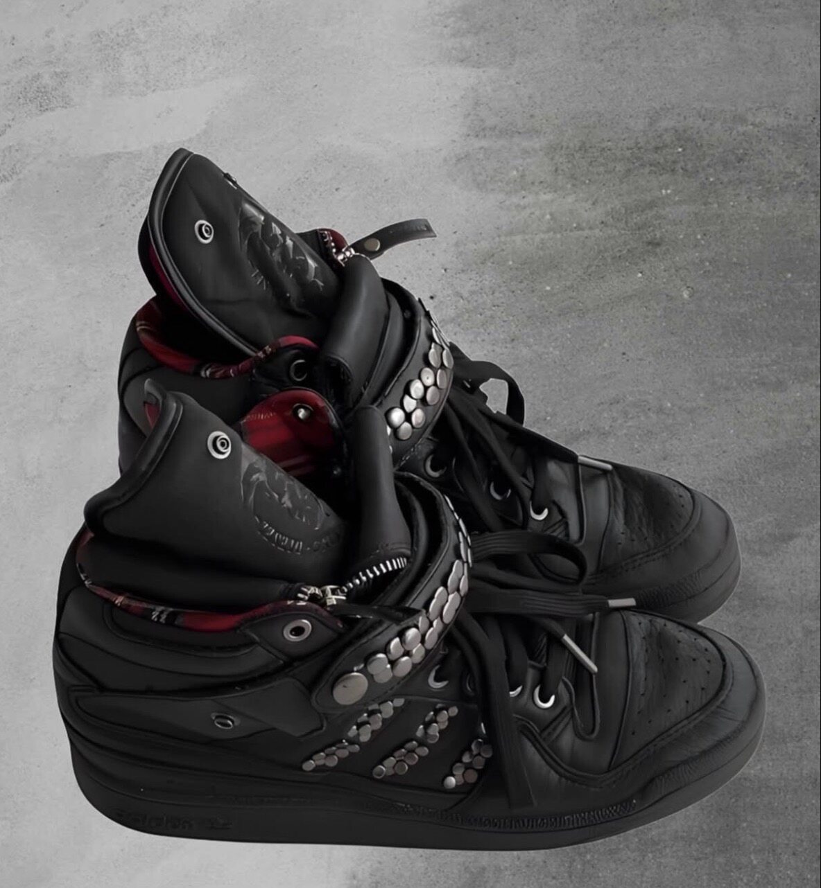 Studded Punk Sneakers Foto QC de TAOBAO na Qualit.ly