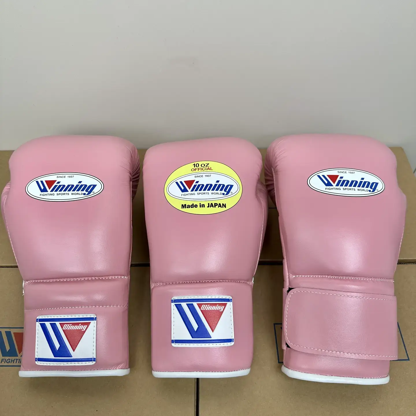 Q17 Pink Winning Gloves Boxing Muay Thai Fighting Sanda Competition Training Actual Boxing Gloves
