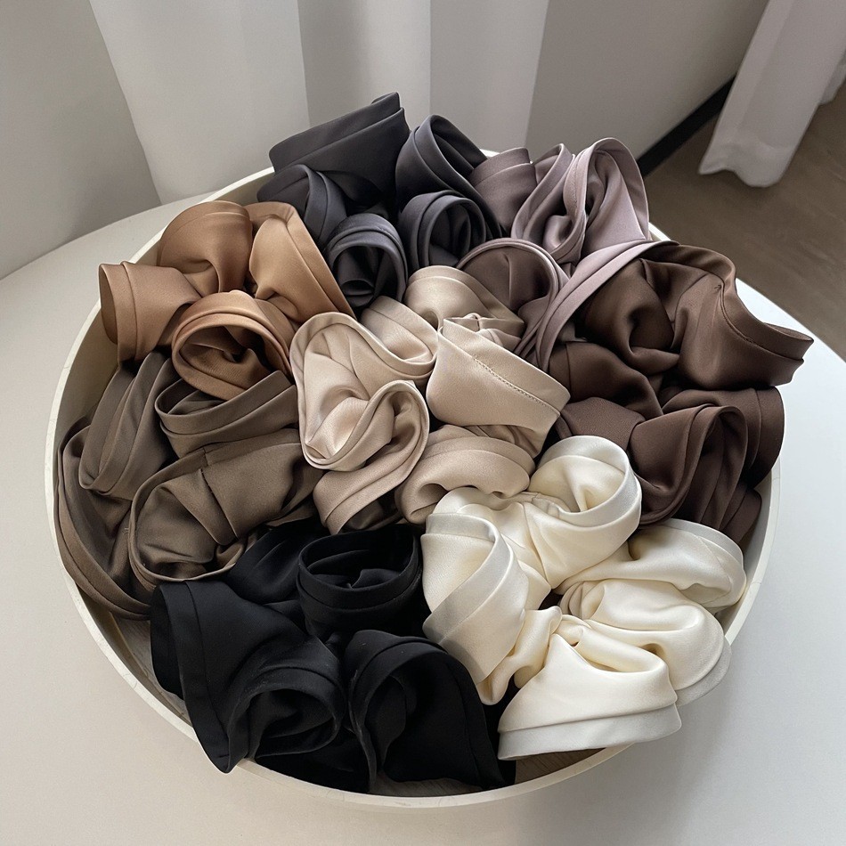 Heavy High-grade Ear Edge Large Intestine Hair Ring French Satin Rubber Tendon Large Head Flower Retro Elegant Knitted Head Rope for Women