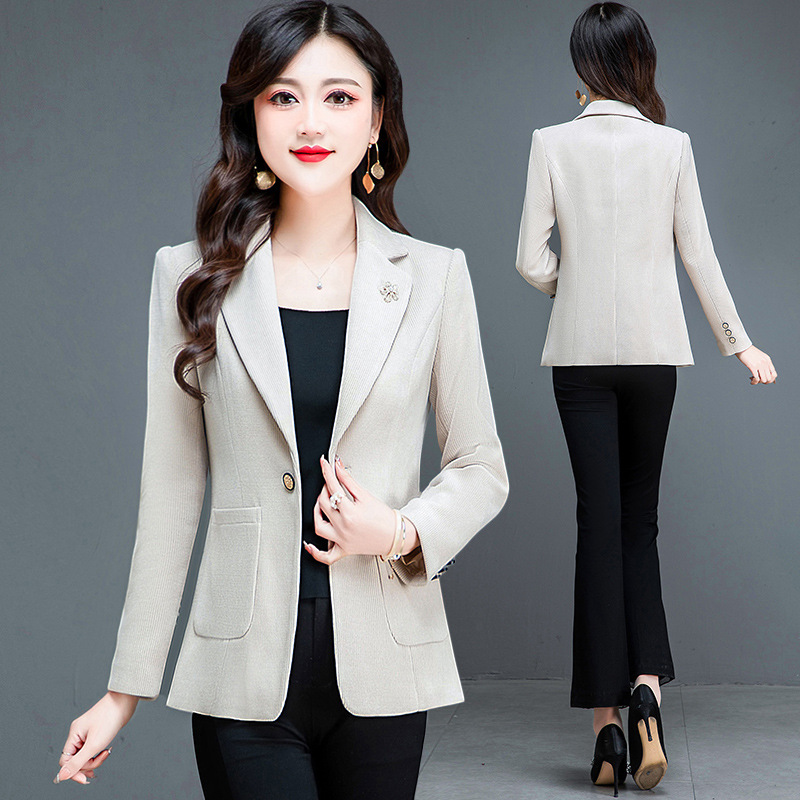 Trendy and Stylish One-Button Blazer for Women, 2025 Autumn New Korean Version, Slim-Fit Patchwork, Mature Short Jacket