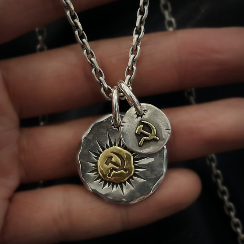 Yanyu new hammer sickle necklace men's coin round brand tide men's style retro personality hip-hop pendant factory outlet
