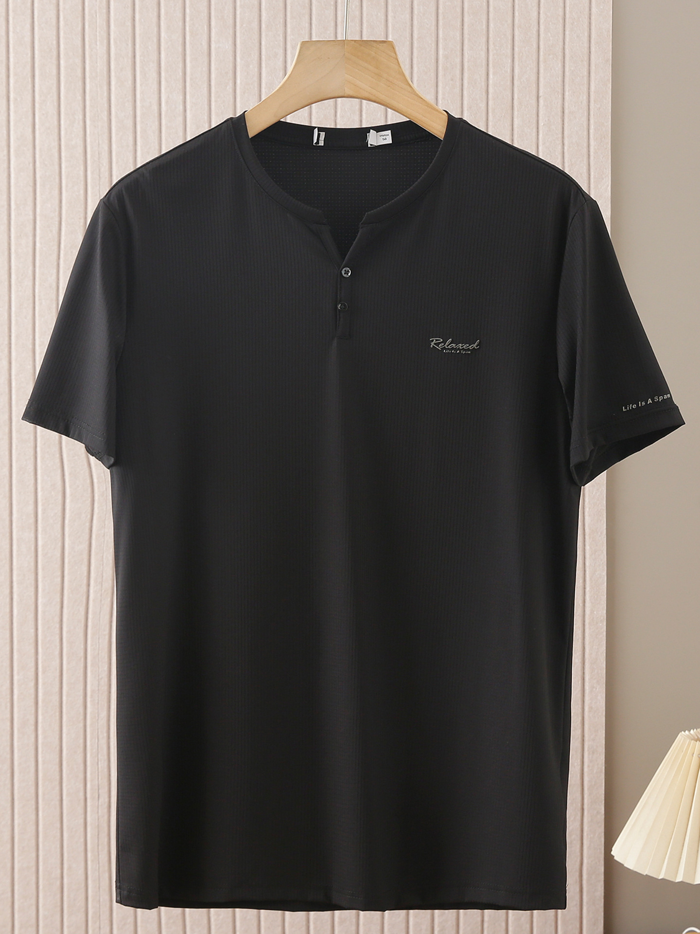 Six-Dimensional Stretch Short-Sleeve T-Shirt for Men, Summer Cool Letter Print Casual Y-Neck Tee, Men's 2Y307
