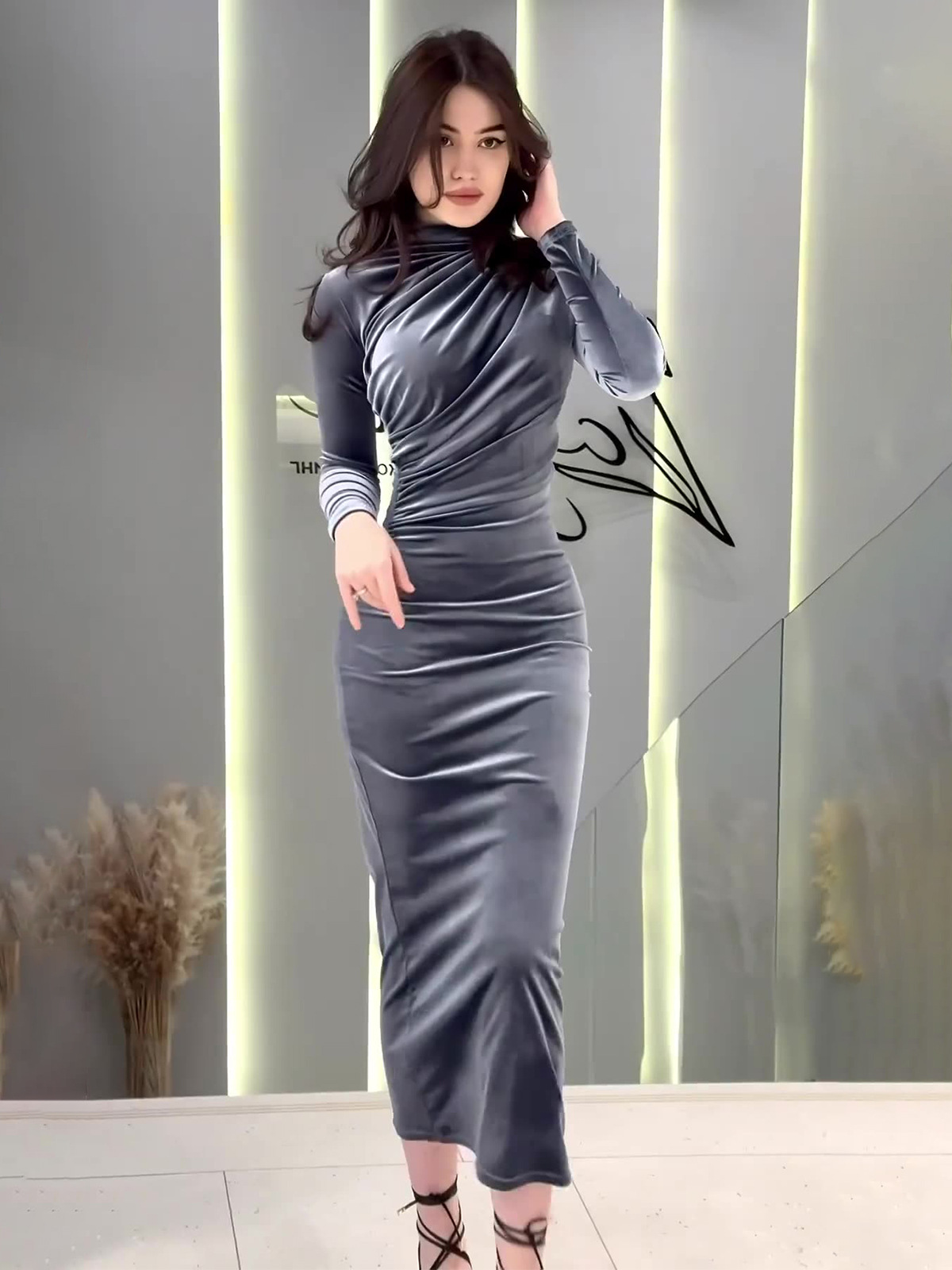 European and American Amazon 2025 Velvet Slim-Fitting Sexy Waist-Cinching Slimming Irregular Dress Long Skirt for Women
