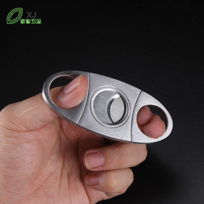 Manufacturer in Stock Wholesale Stainless Steel Double-Edged Cigar Scissors Portable Cigar Cutter Simple Cigar Scissors
