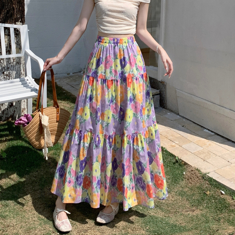 Resort-Style Oil Painting Print Skirt for Women, Spring and Summer, Hip-Covering, Slimming A-Line Skirt, Versatile Mid-Length Umbrella Skirt