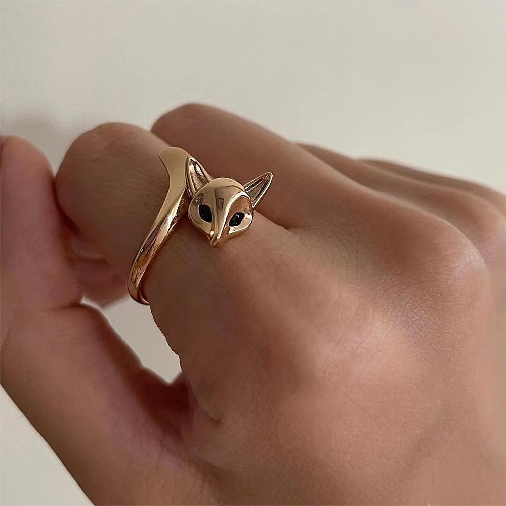 European and American Fox ring opening adjustable ring ins creative peach blossom food finger ring explosion supply wholesale