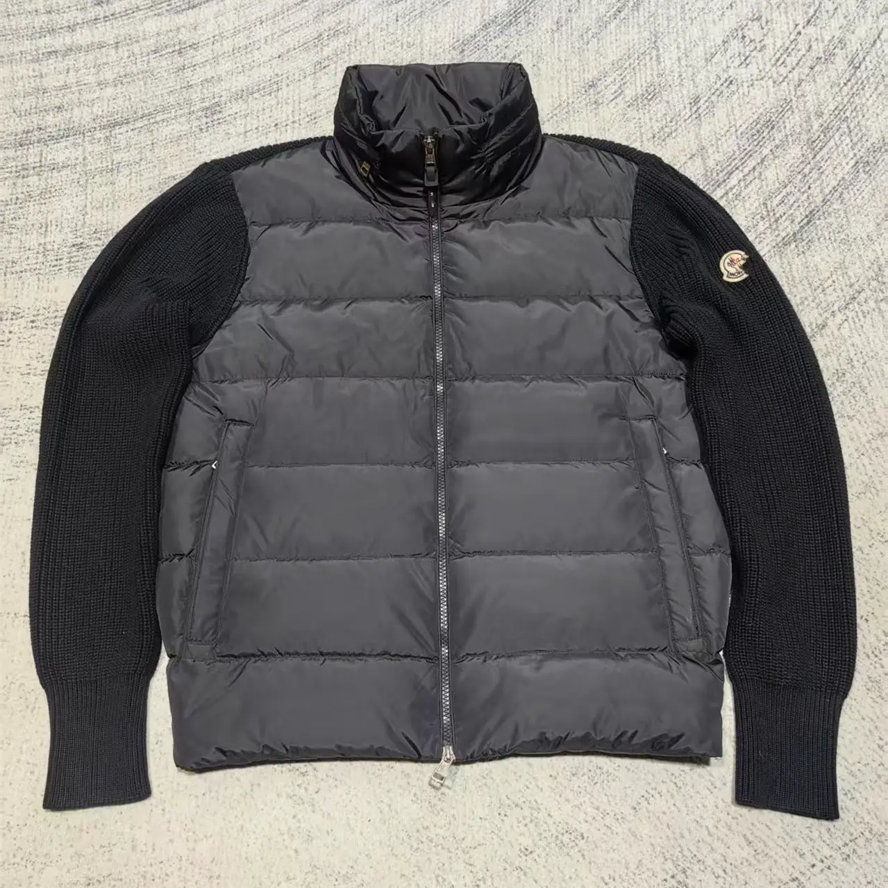 High-Quality Original Label Mengjia Classic Logo Embroidered Splicing Knitted Sleeves 90 Duck down Stand Collar down Jacket for Men and Women
