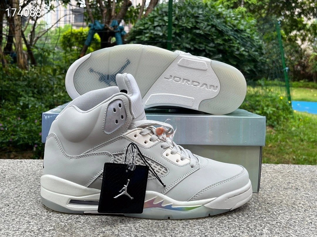 Jordan Air Jordan 5 Retro