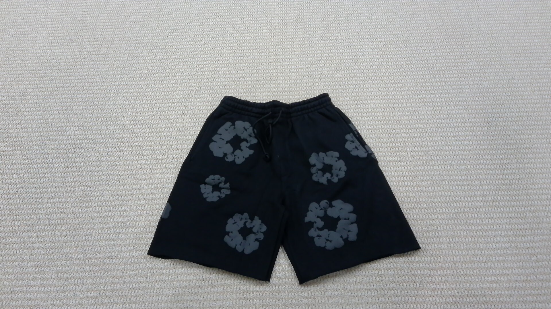 DENIM TEARS black shorts QC