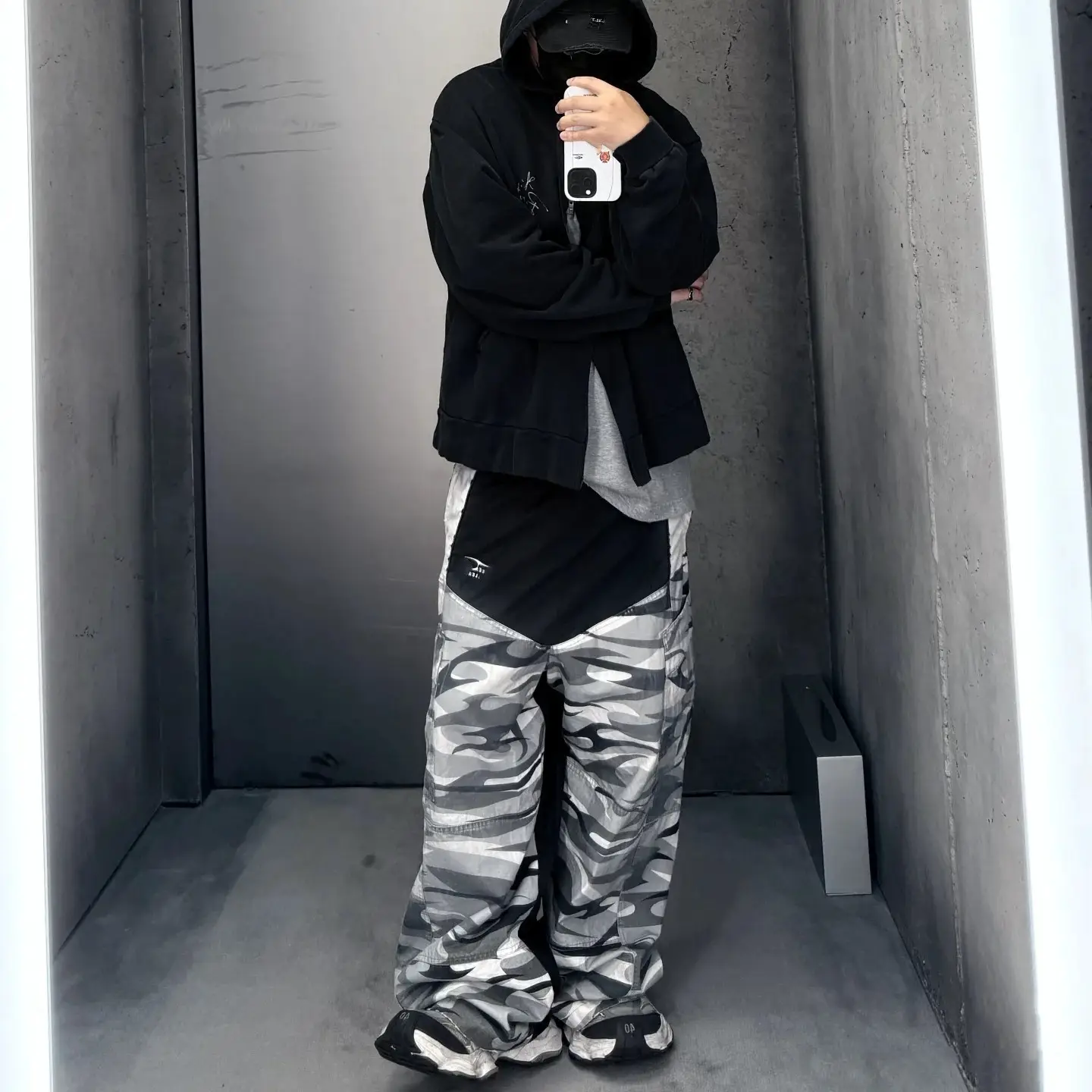2025 Autumn and Winter New Correct Version Paris B Brand Internet Celebrity Style Patchwork Color-Blocking Camouflage Cargo Pants Long Pants for Men and Women