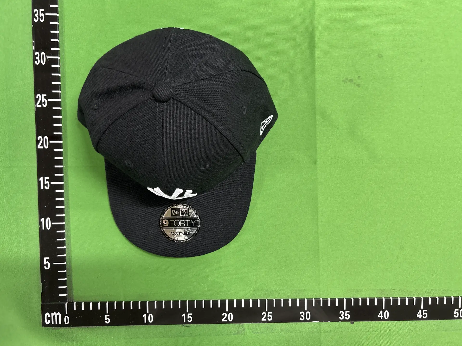 Baseball cap female face small deep top hard top foreign trade autumn and winter ny South Korea baseball cap trendy male big head hat