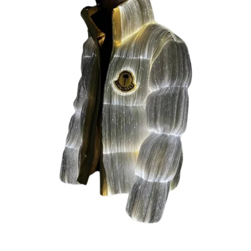 Moncler Illuminated Puffer Jacket Foto QC de WEIDIAN na Qualit.ly