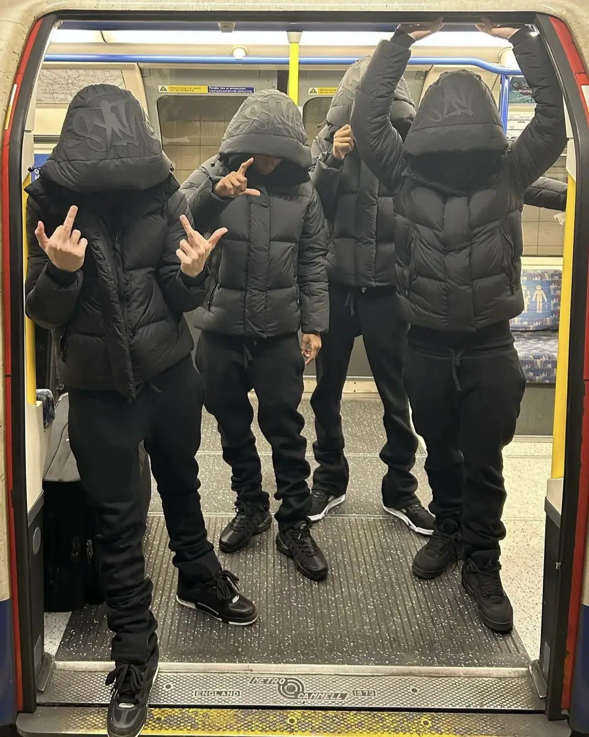Synaworld Down jacket Outwear Heattech Fashion Star Cench Same Style Ukdripdrill Hip pop