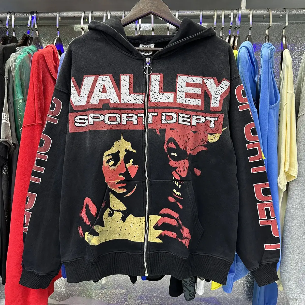 VALE Fashion Hoodie & pants