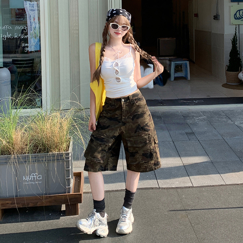 American Retro Camouflage Cargo Denim Shorts for Women, Summer Multi-Pocket Loose Slimming Straight Wide-Leg Knee-Length Shorts
