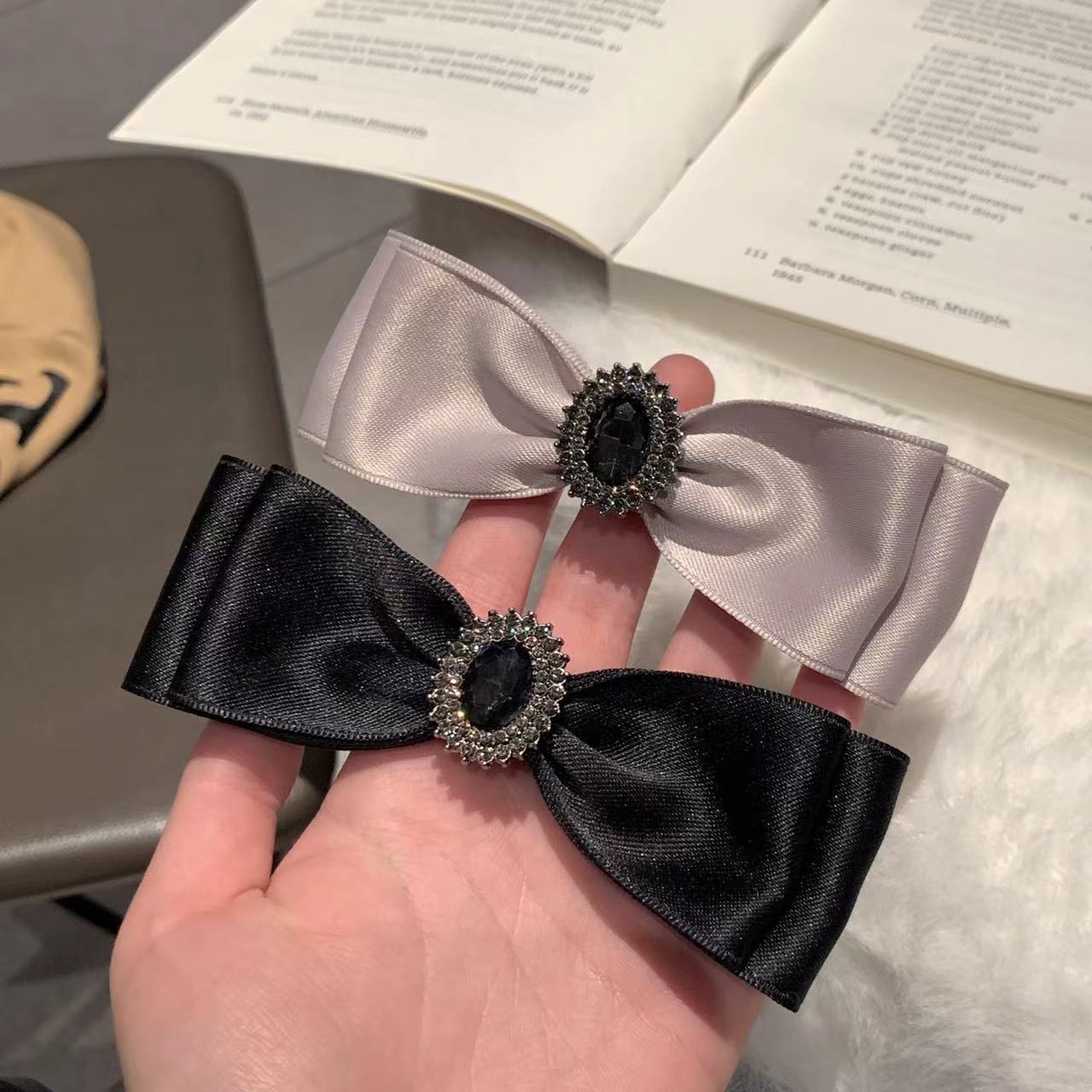 Korean-style luxury rhinestone bow hairpin girl's high-grade half-tie ponytail hairpin back headwear spring clip
