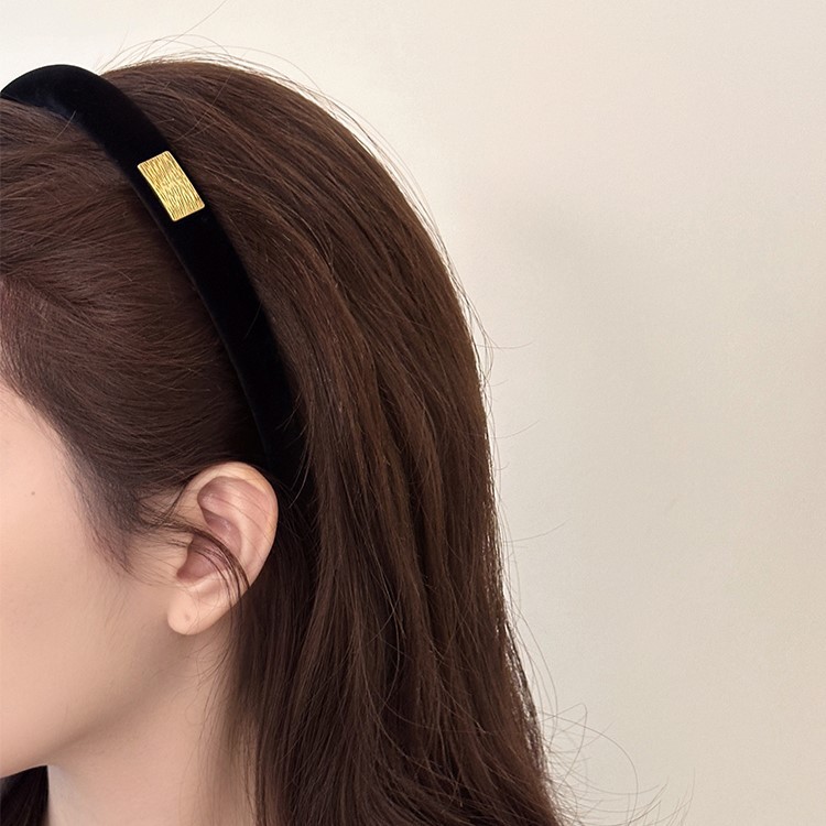 French High-end Sense Gold Label Velvet Hair Band Fashion Autumn and Winter Black High Cranial Top Hair Band Wash Face Going Out Headband Headwear