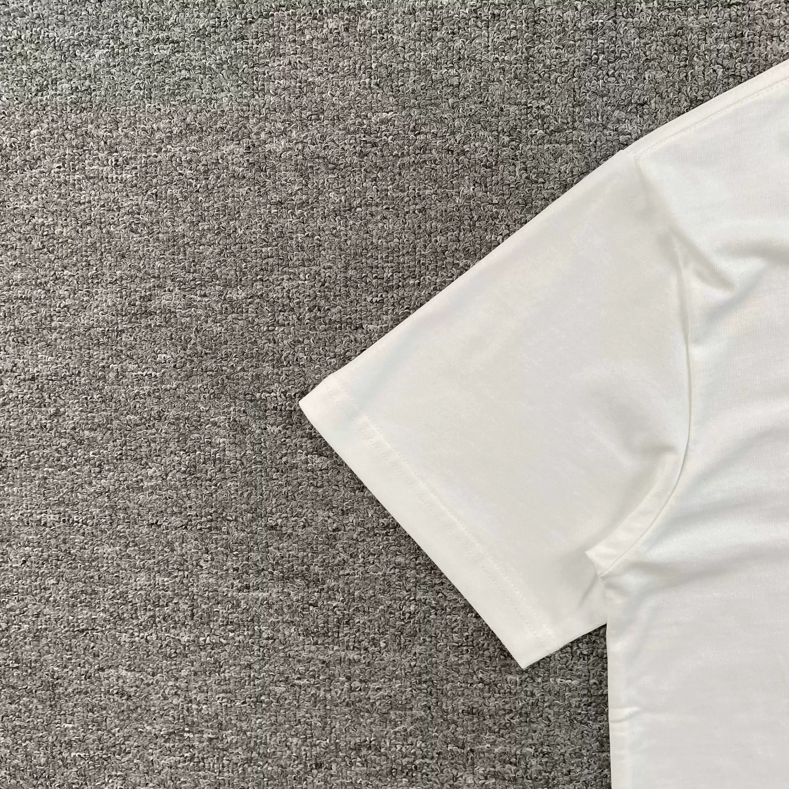 Trendy Fashion Letter Logo Snake Numeral Print Short-Sleeved T-Shirt Foto QC de TAOBAO na Qualit.ly