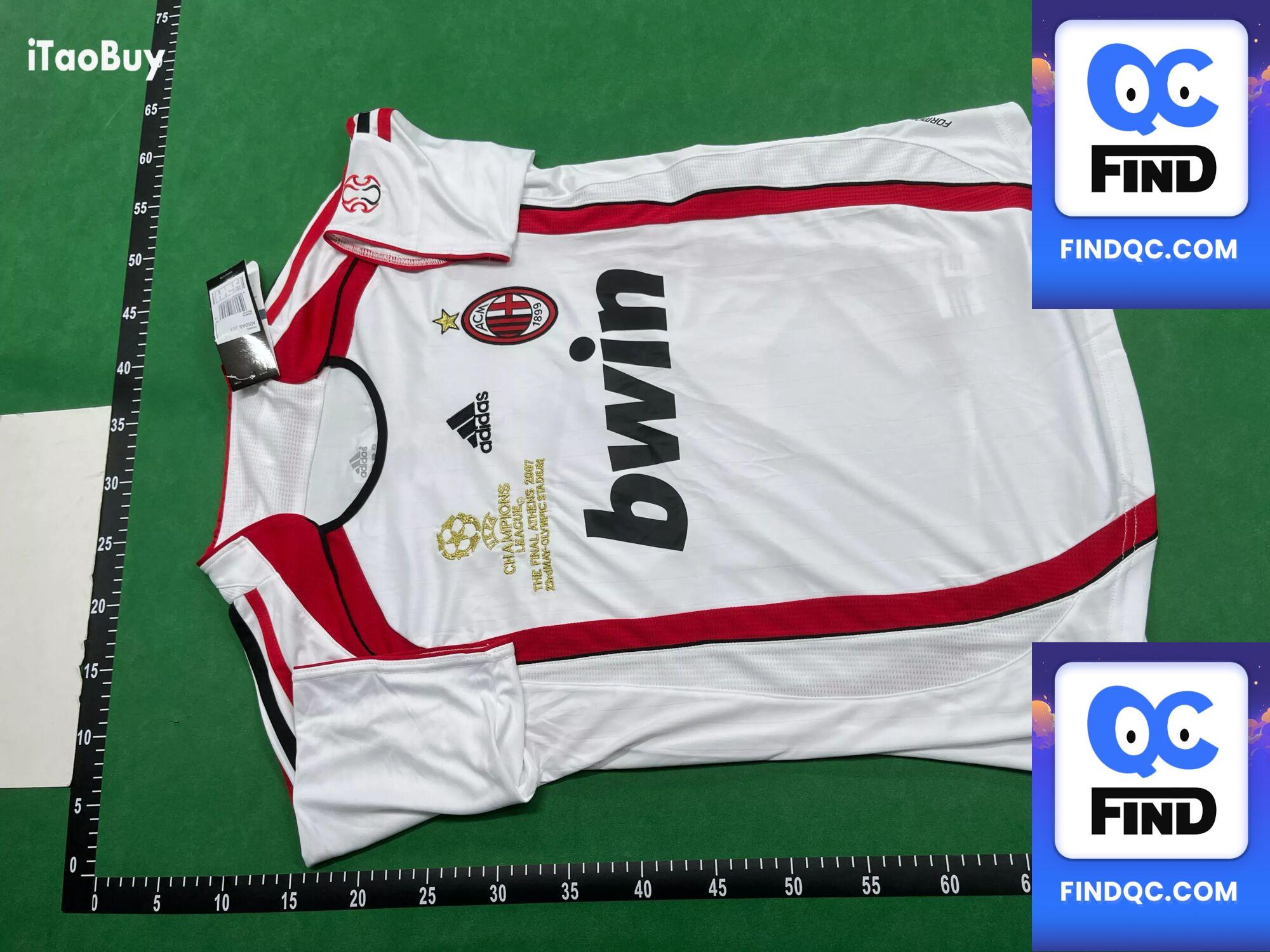 2006/07 season AC Milan home and away jersey No. 22 star KAKA vintage jersey Barcelona Manchester United short sleeve QC