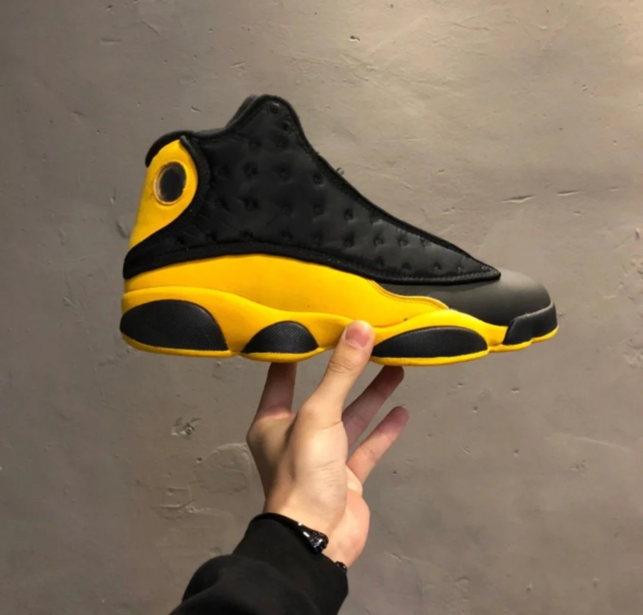 Air Jordan 13