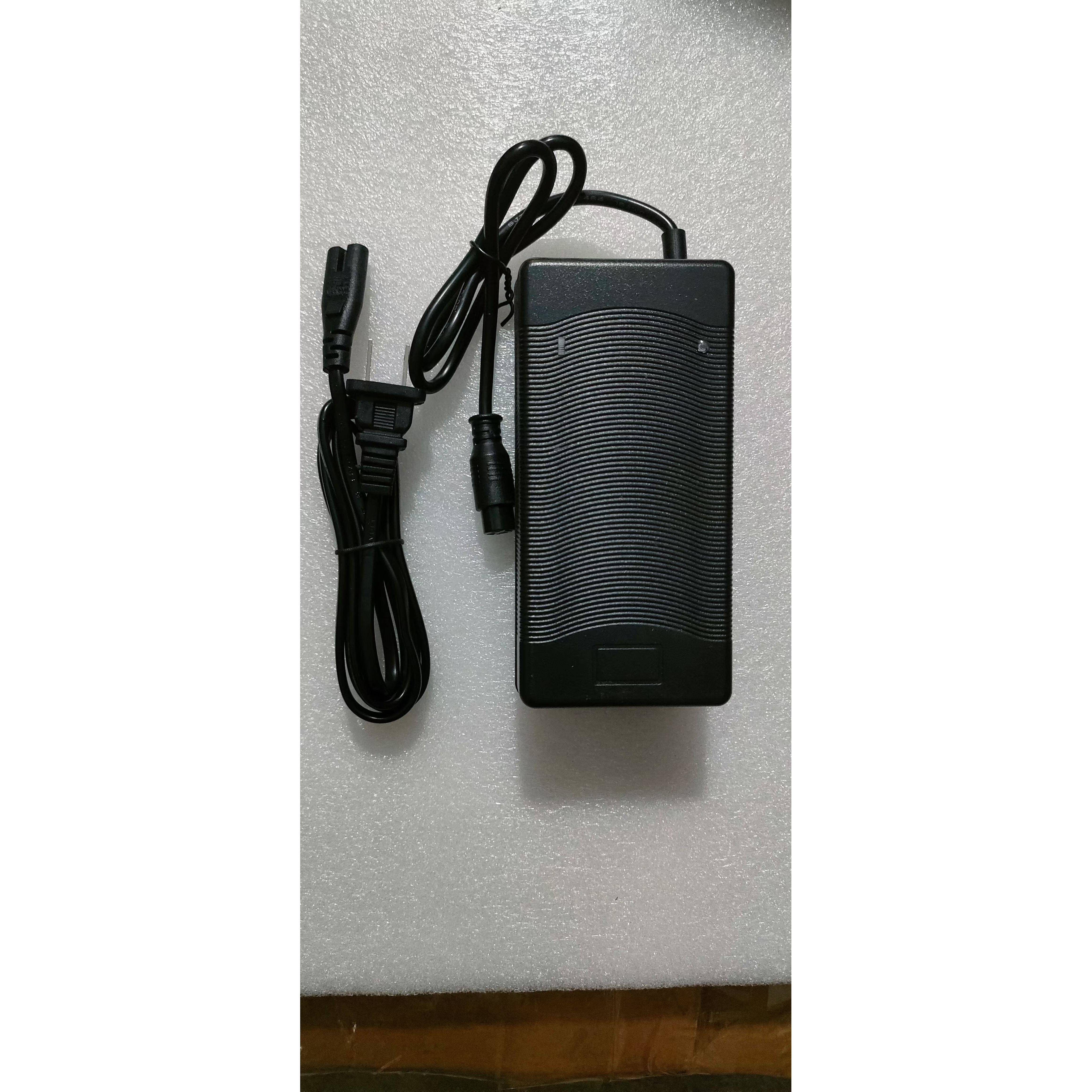 Four-Core Aviation Connector 12.6V+16.8V Integrated Charging Device for Starting Power Supply