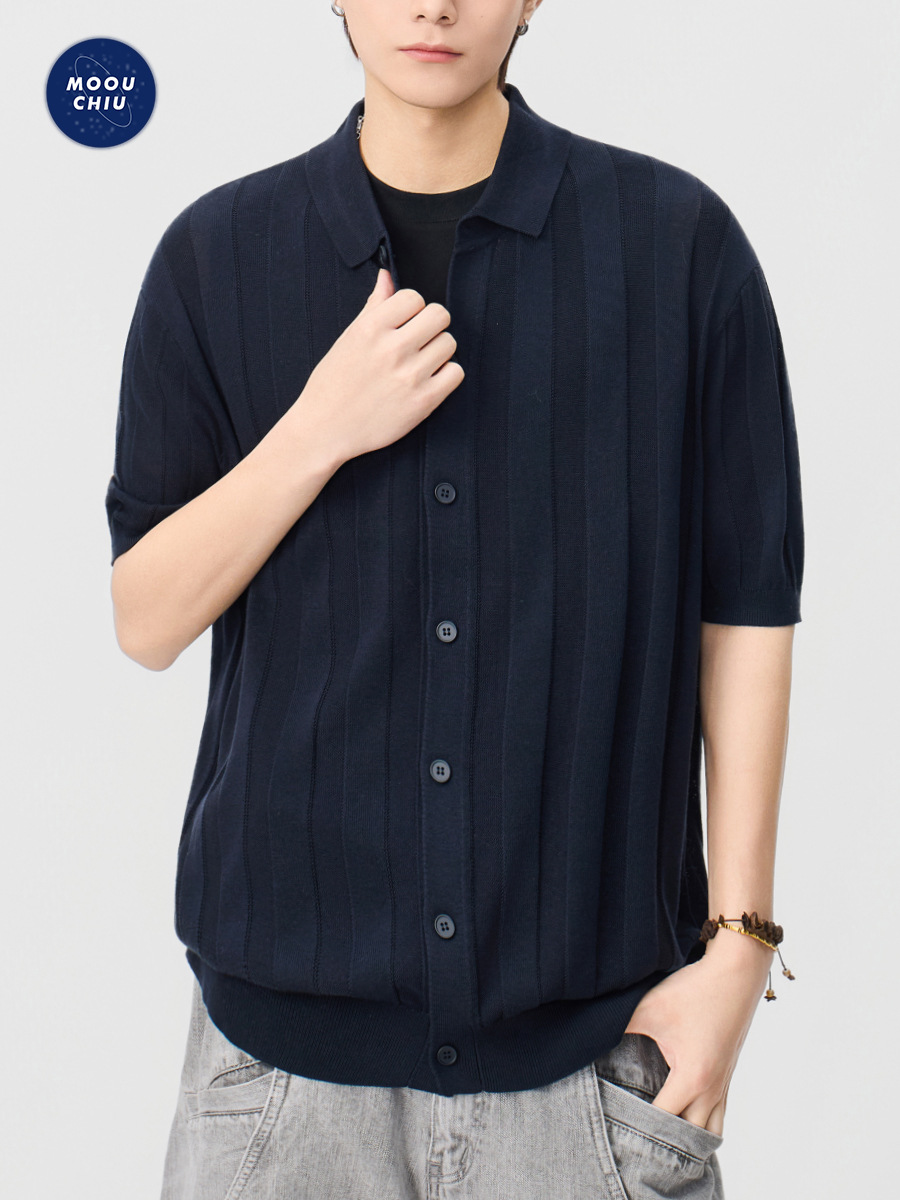 Mùqiū Men's Wear | Men's Short-Sleeve Polo Shirt with Cardigan Collar, Vertical Stripes, Old Money Style Half-Sleeve T-Shirt