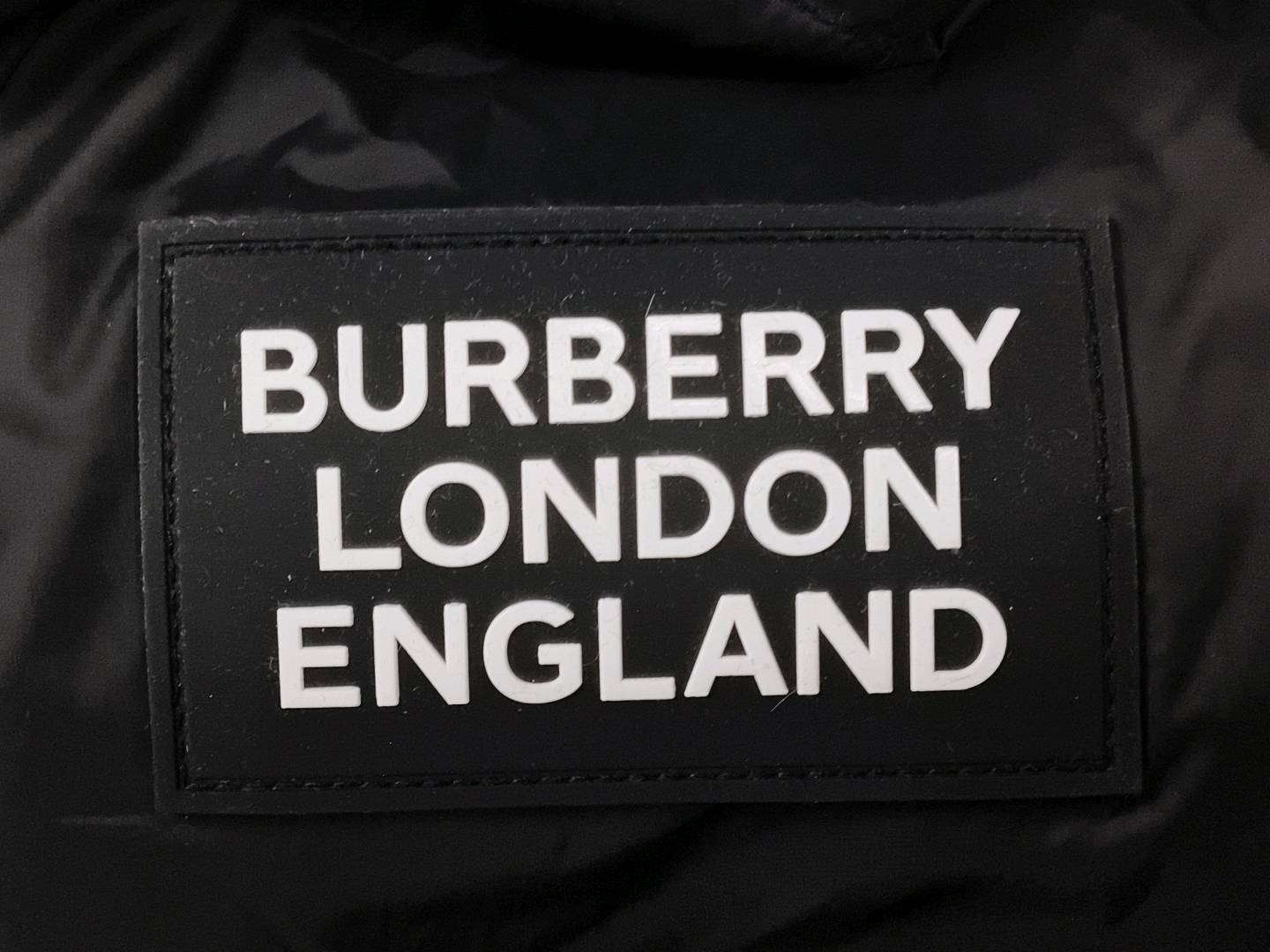 Burberry London England Puffer Jacket QC