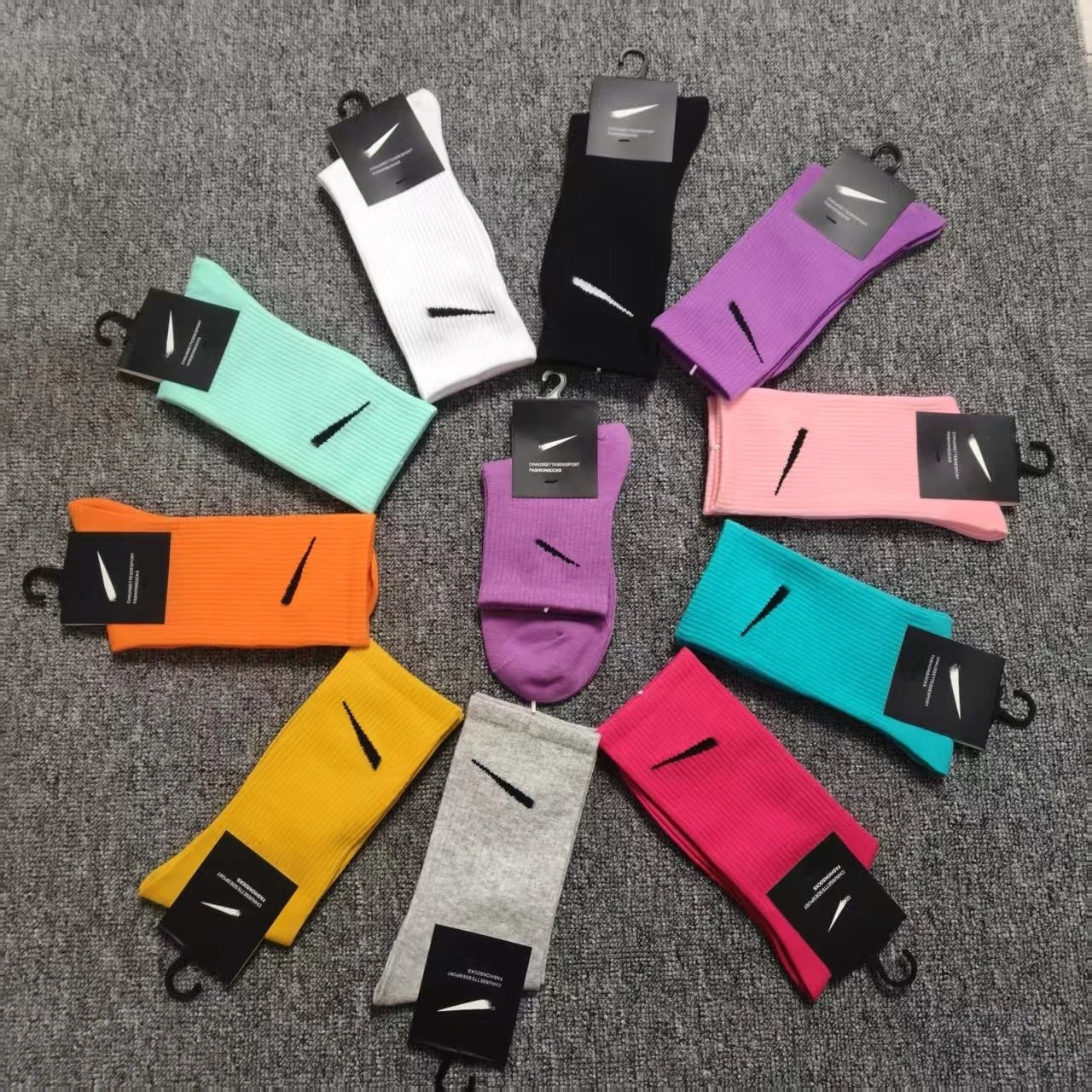 NIKE Socks photo QC de WEIDIAN sur Qualit.ly