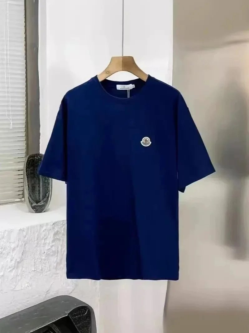 Moncler T-shirt