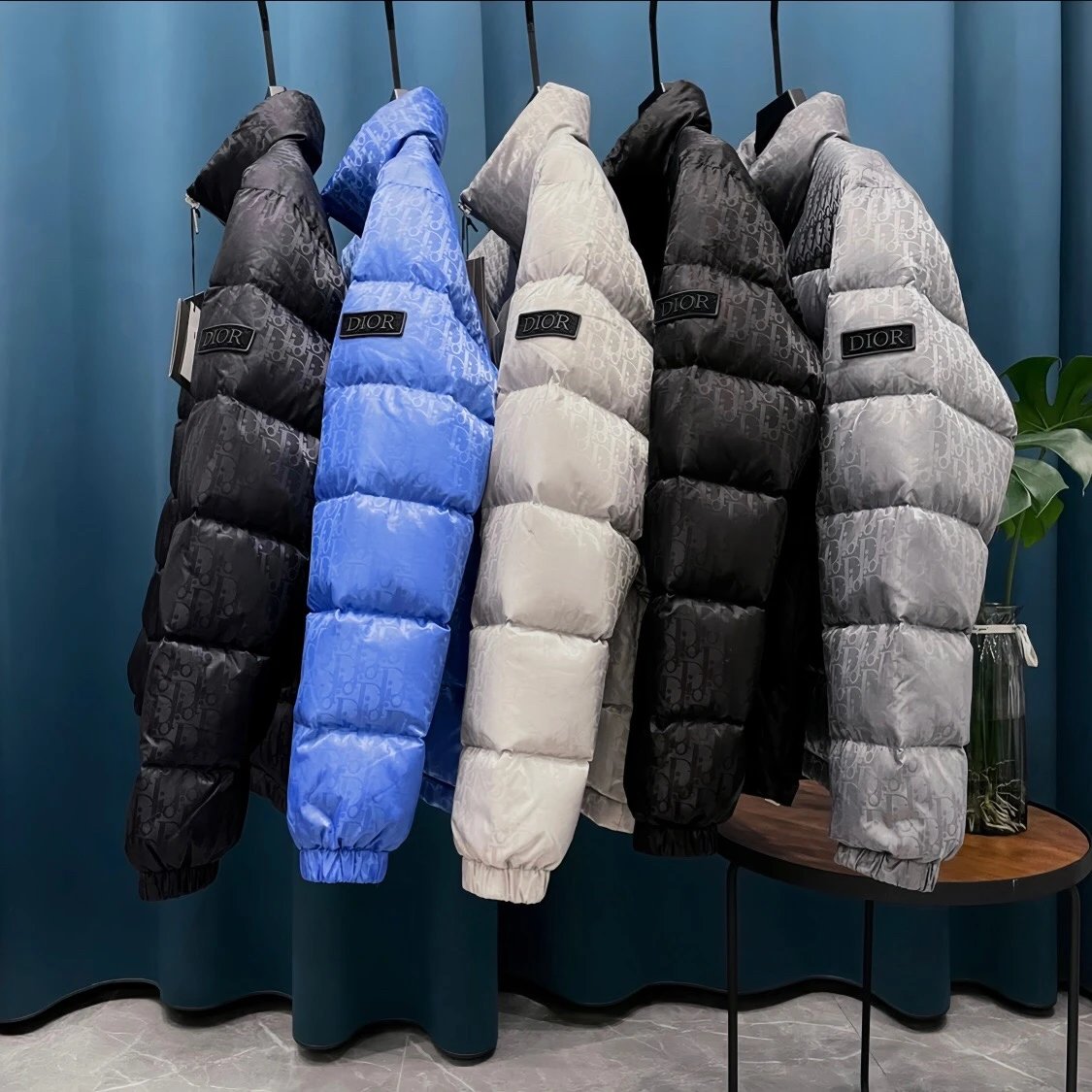 jacket Foto QC de WEIDIAN na Qualit.ly