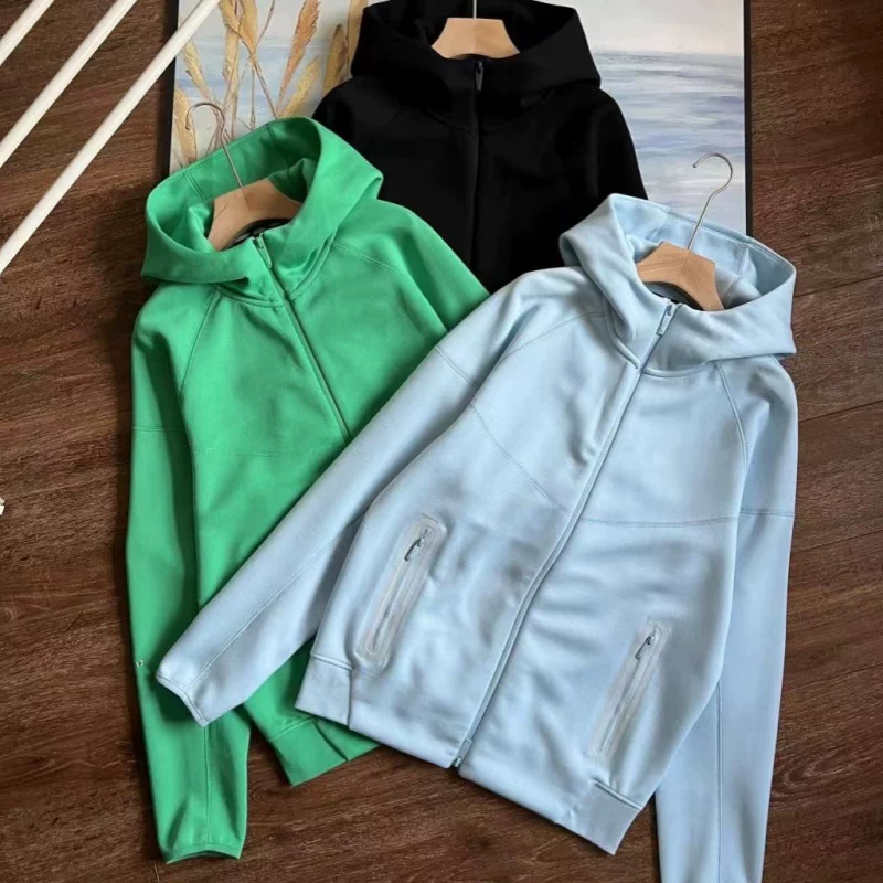 Jacket Men's Spring, Autumn and Winter New Loose Training Windproof Motor Connecting Knit Sports Pluscard Zipper Cassacar Tide