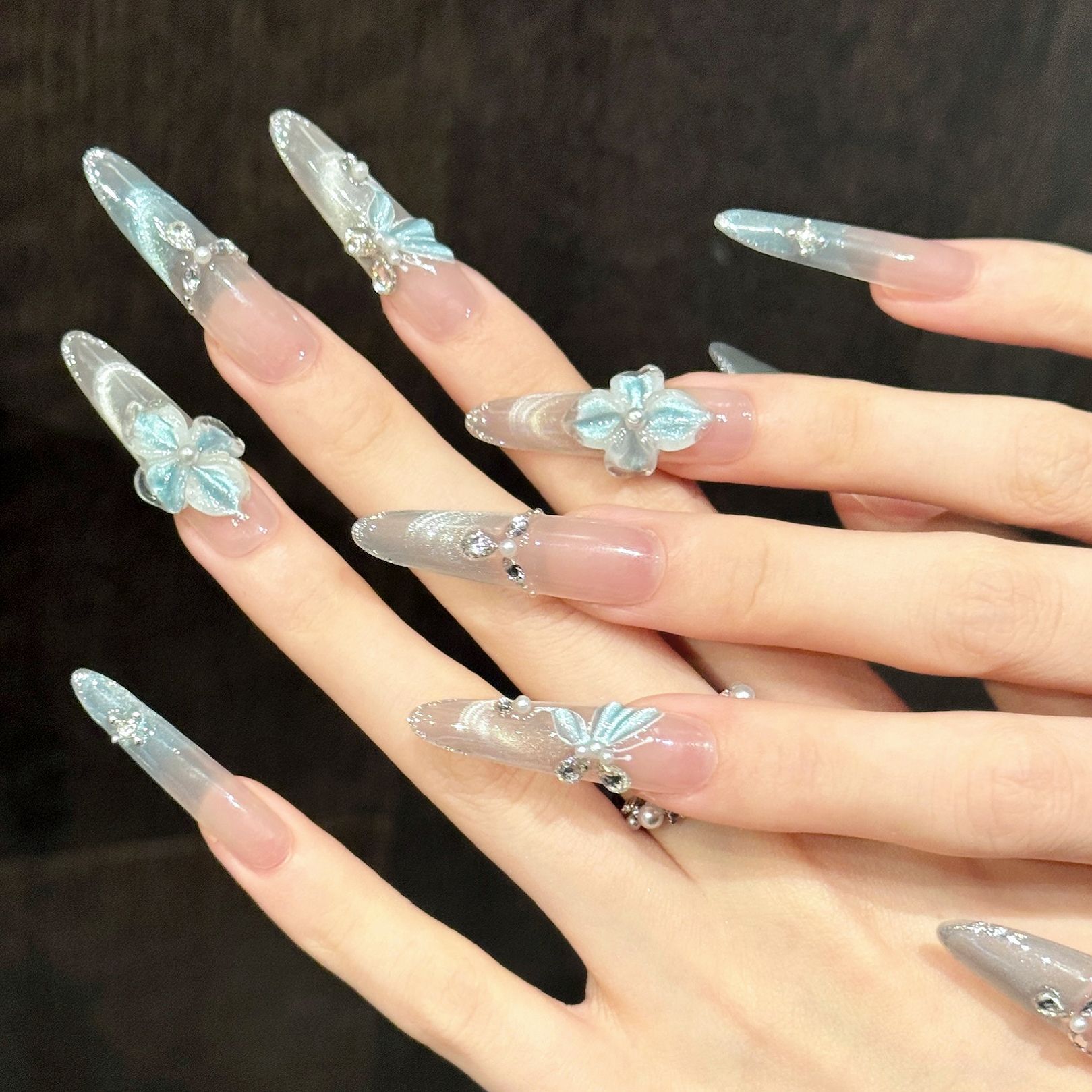 Ricaman [Ice Blue Butterfly Island] French-Style Three-Dimensional Blue Flower Butterfly Nail Art, Light Luxury Nail Art, Purely Handmade Wearable Nails