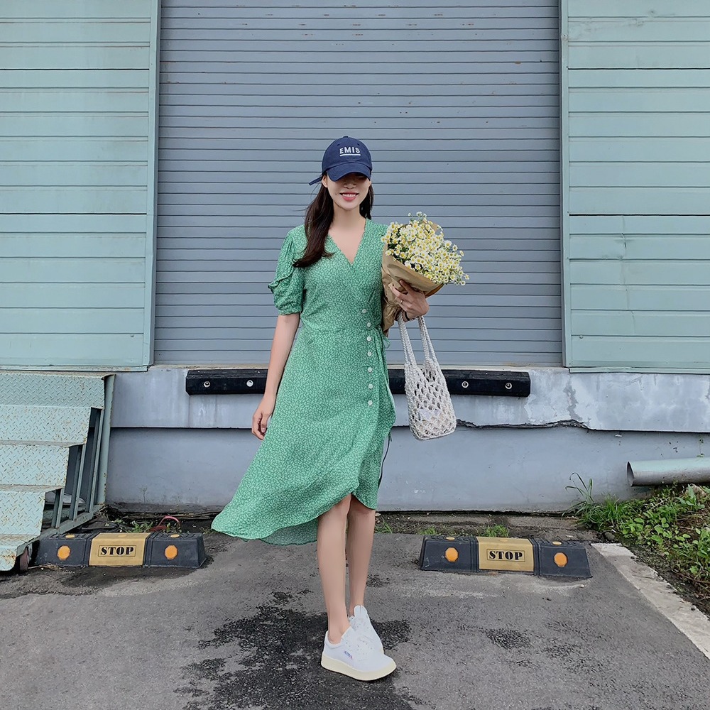 NG MONLOG South Korea Dongdaemun designer fresh sweet temperament floral button lace dress